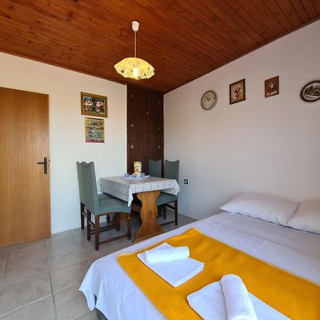 Apartments Zlatko 1397 Штиньян Экстерьер фото