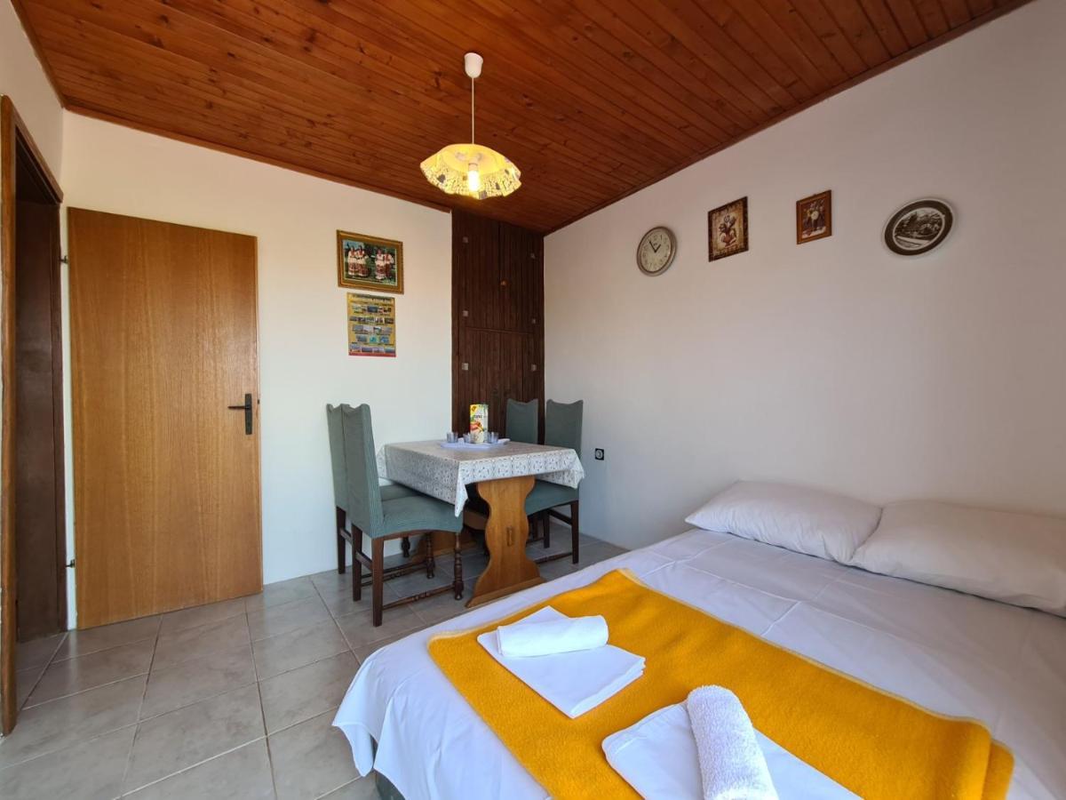 Apartments Zlatko 1397 Штиньян Экстерьер фото
