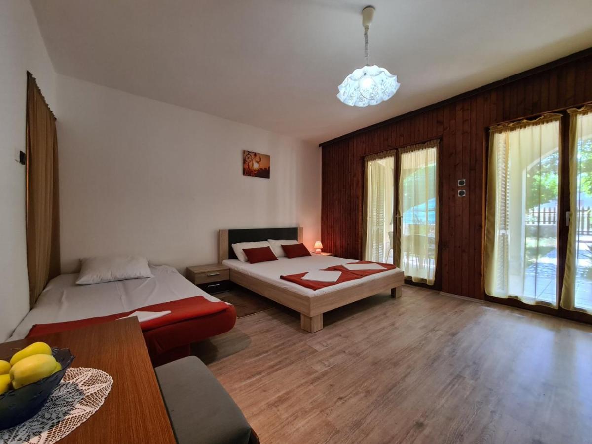 Apartments Zlatko 1397 Штиньян Экстерьер фото
