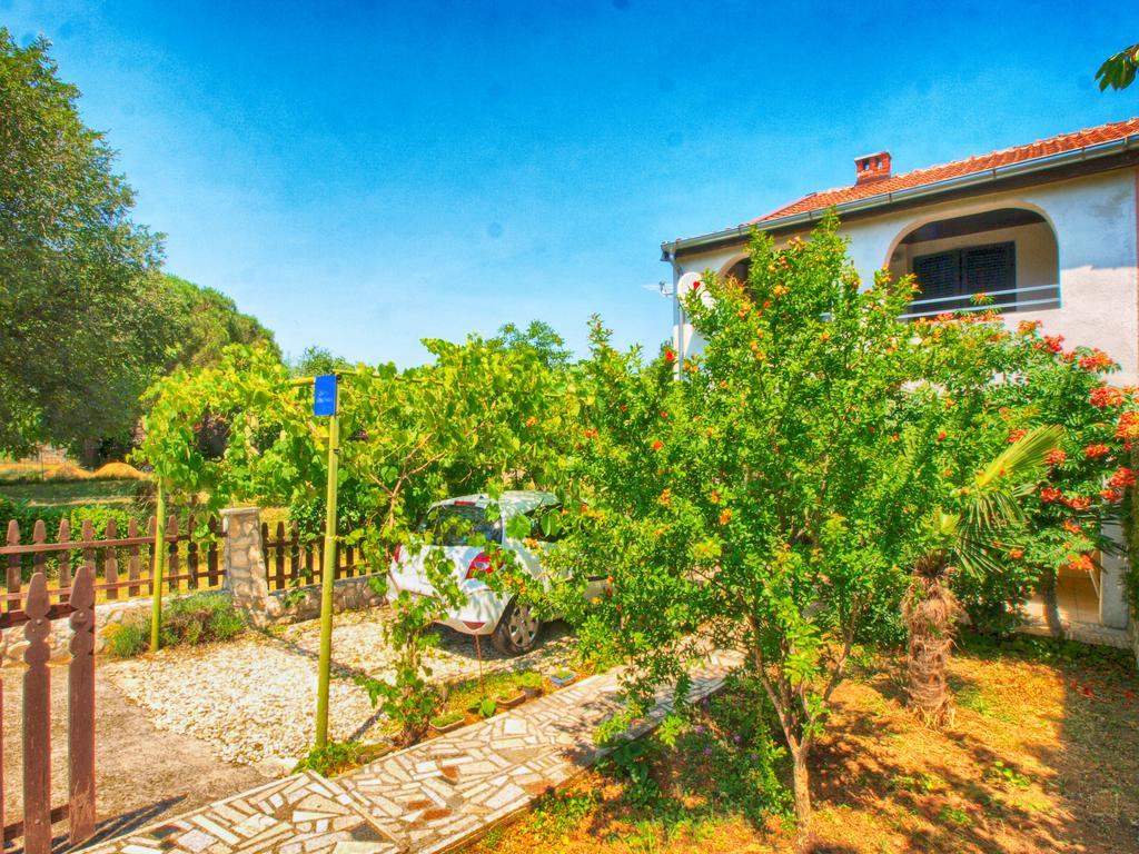 Apartments Zlatko 1397 Штиньян Экстерьер фото